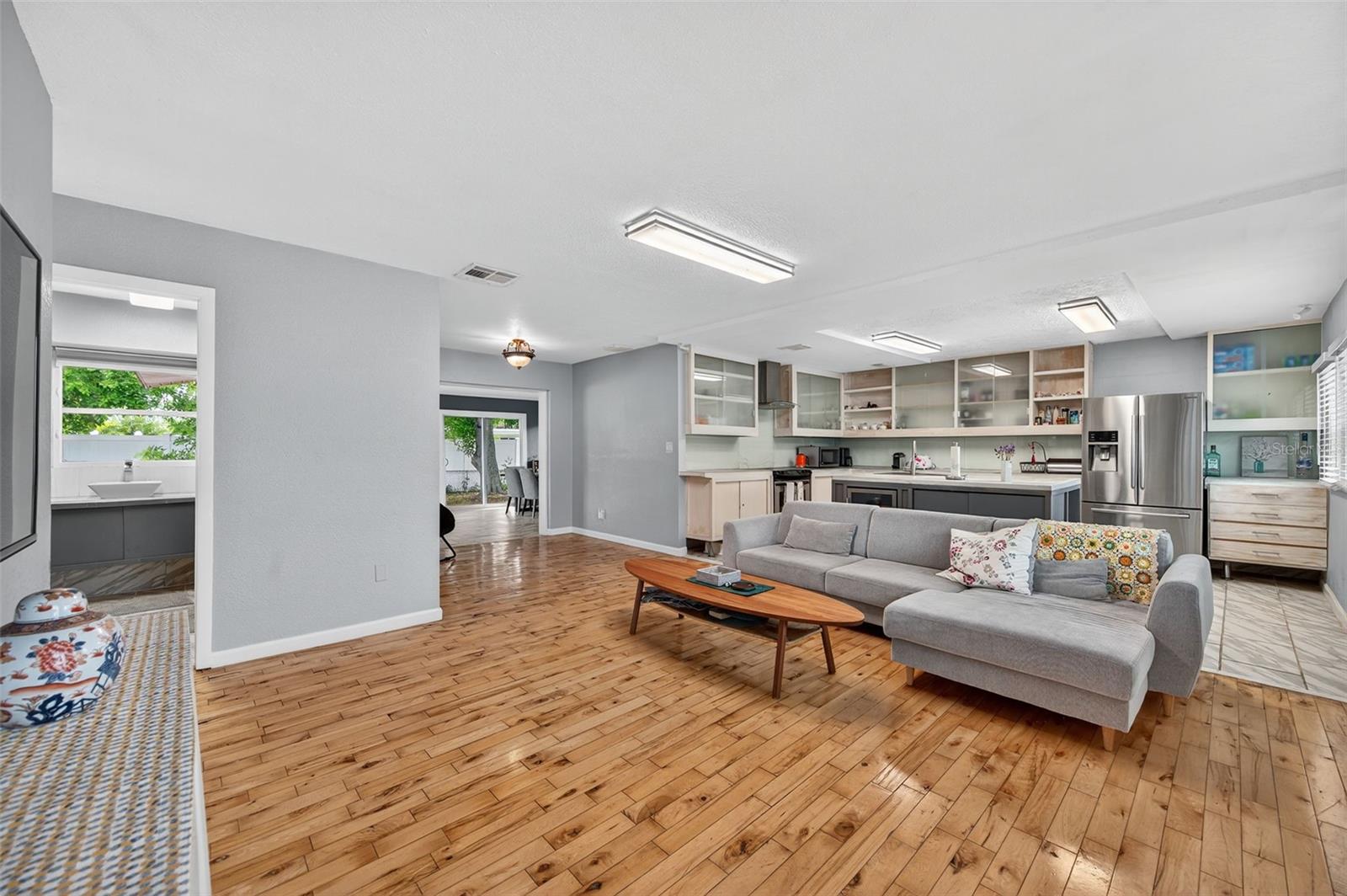300 Davison Avenue, FL