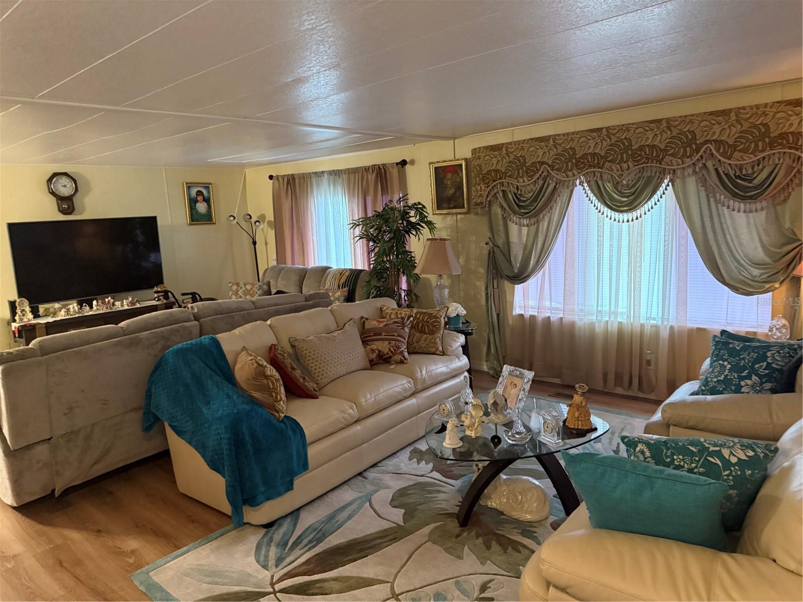 8869 Highpoint Boulevard, FL