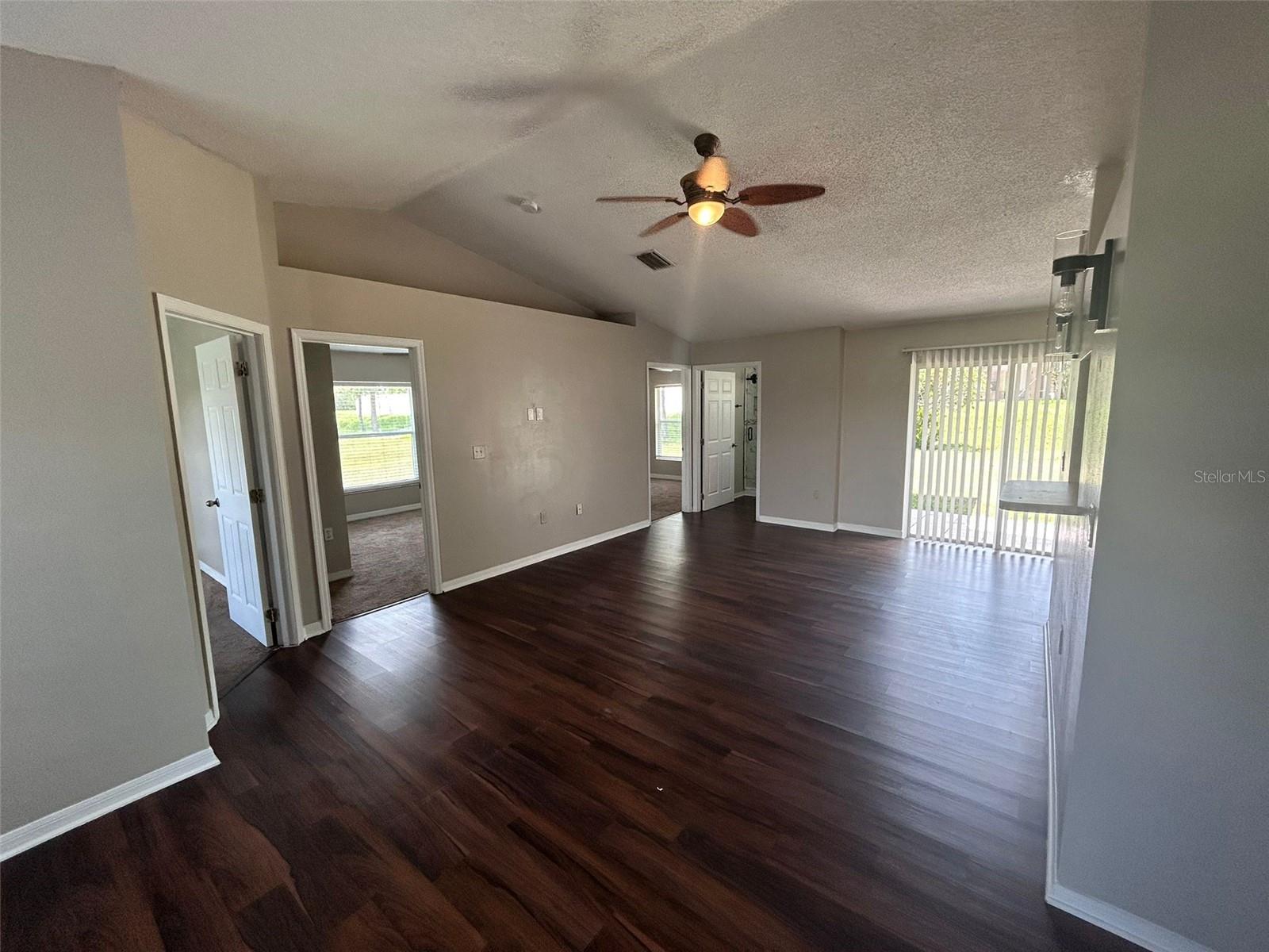 3175 Victoria Drive, FL