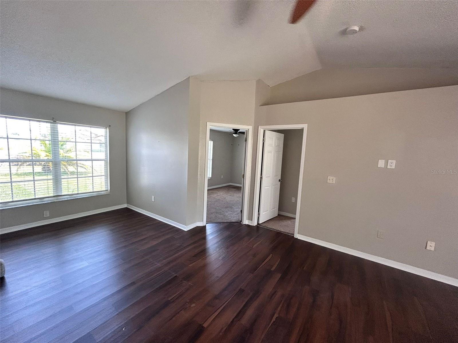 3175 Victoria Drive, FL