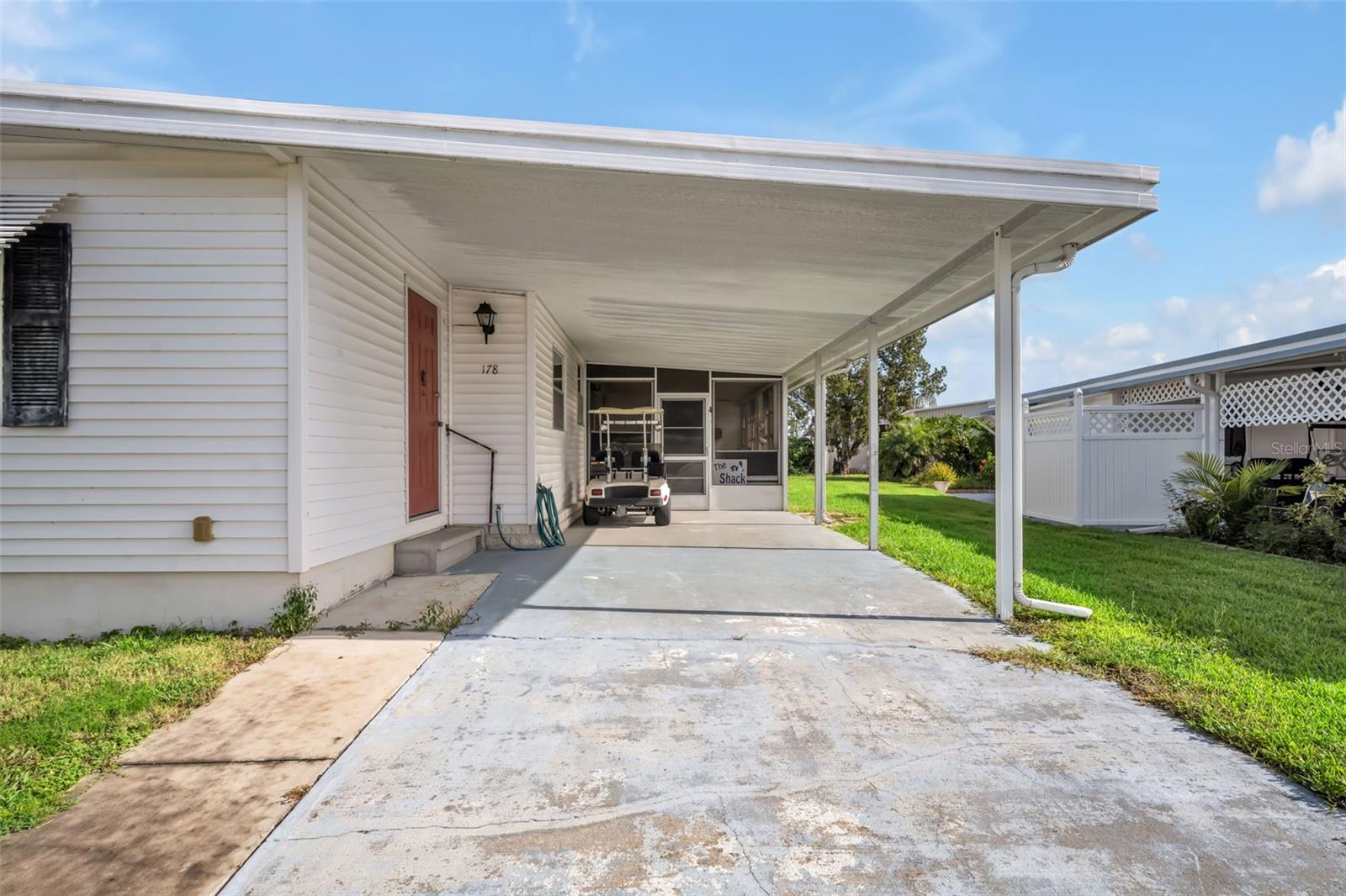 178 Paradise, FL