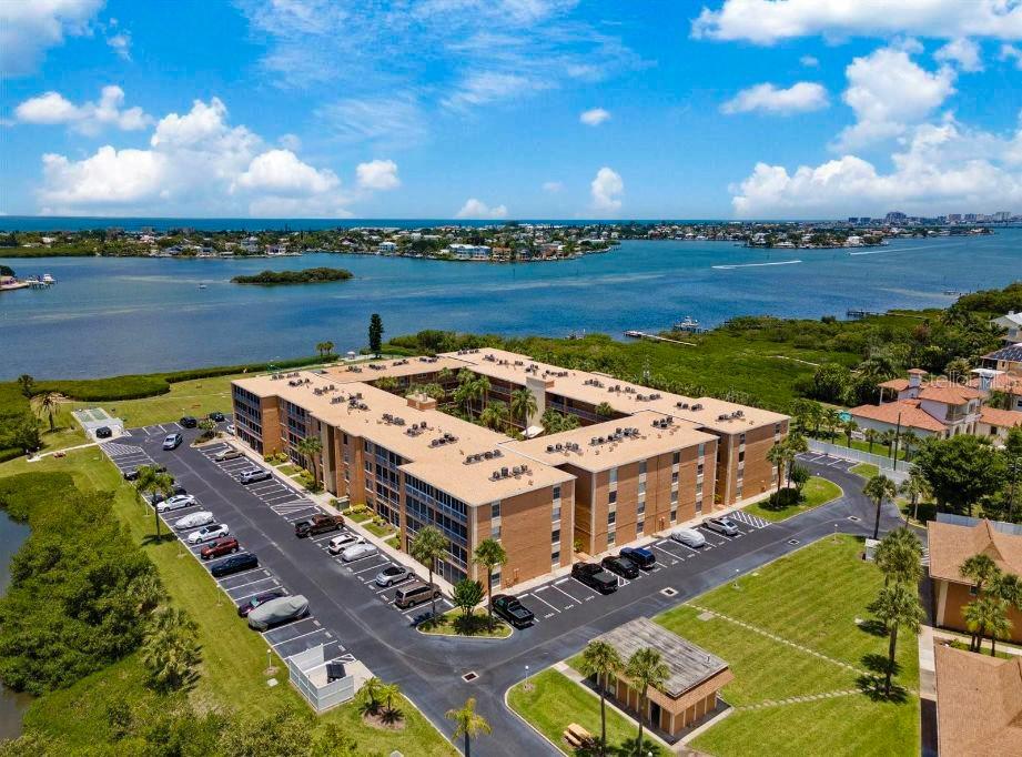 12760 Indian Rocks Road, FL