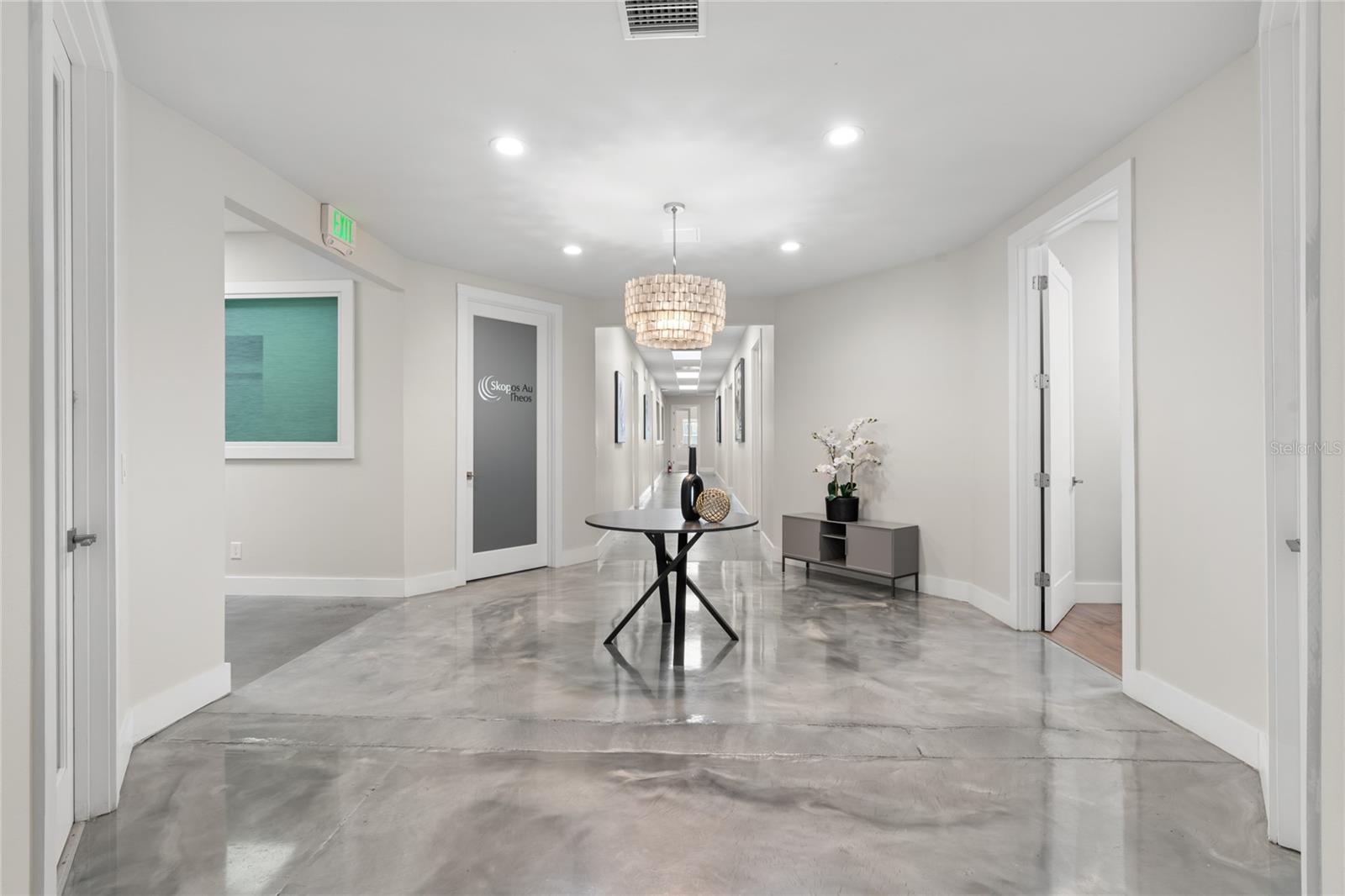 40 1st Street, FL