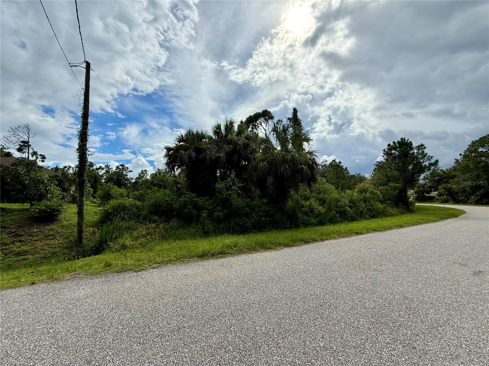 Industry Ave, FL