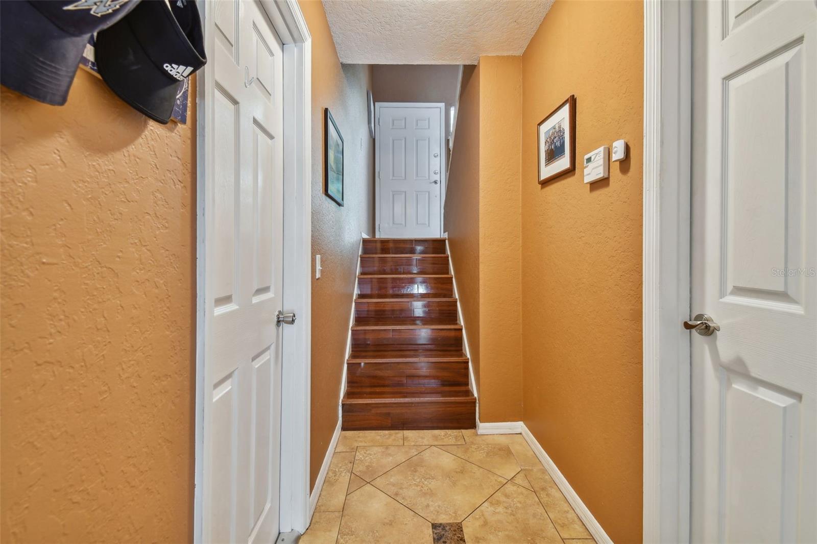 5854 Red Cedar Lane, FL