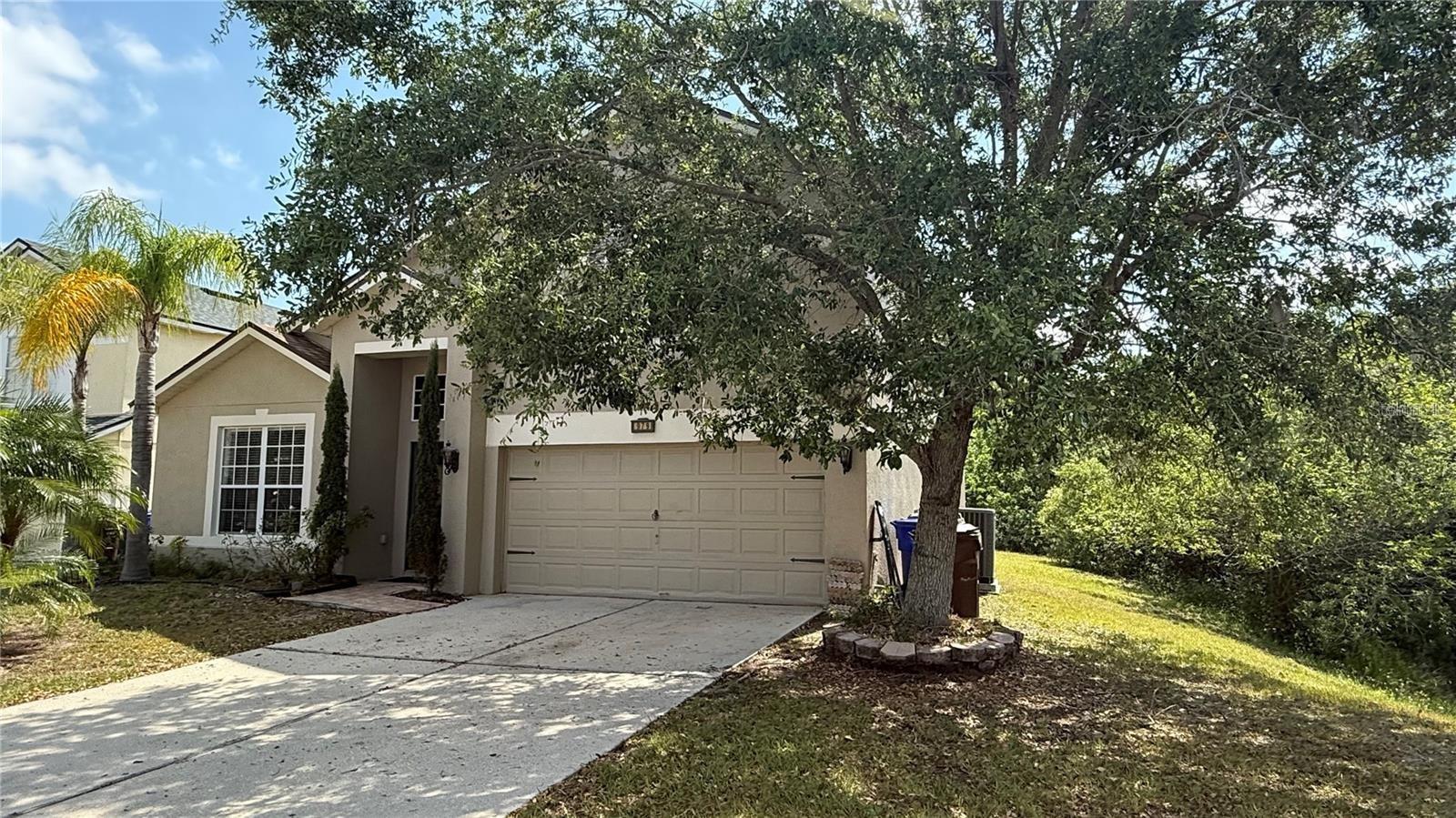979 Hacienda Circle, FL