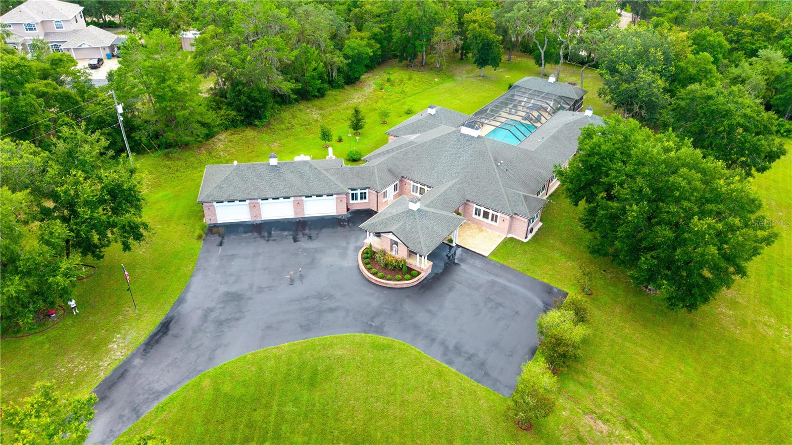 22370 Skyview Circle, FL
