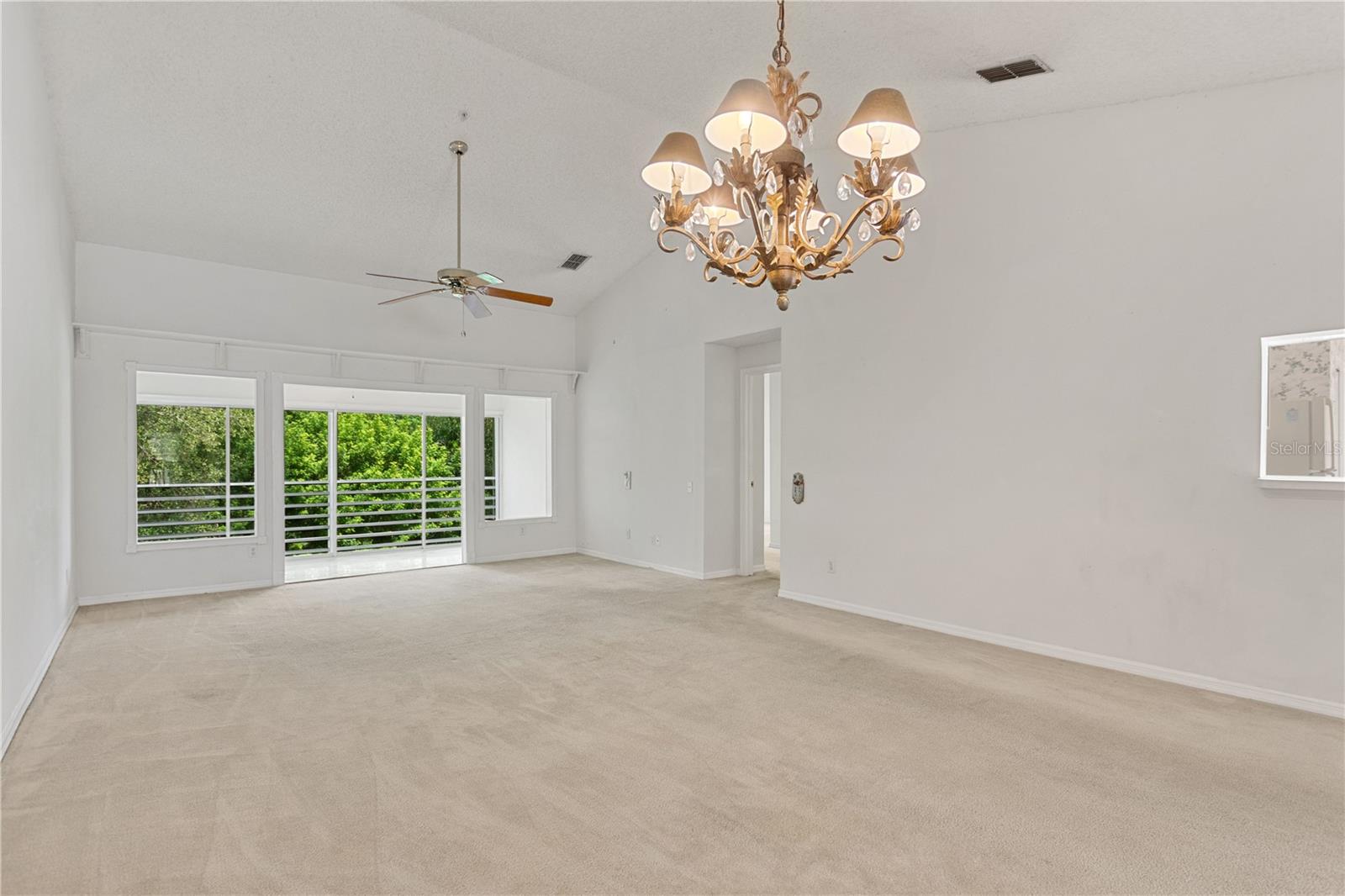 5999 Lake Pointe Drive, FL