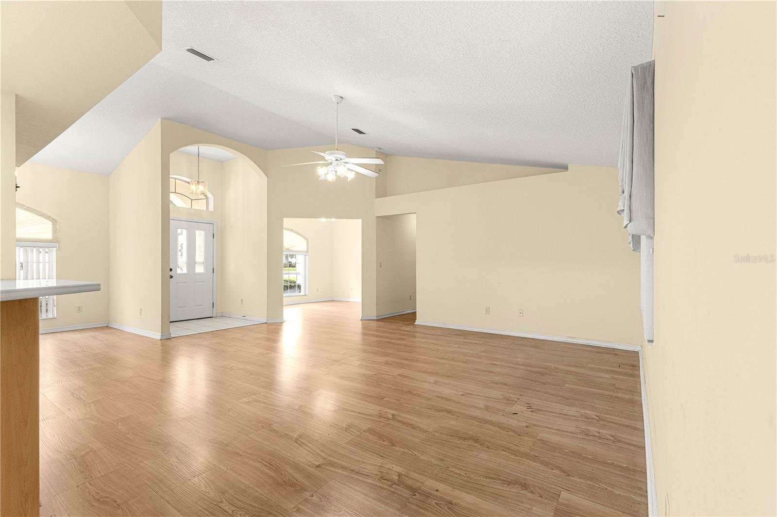 10884 53rd Circle, FL