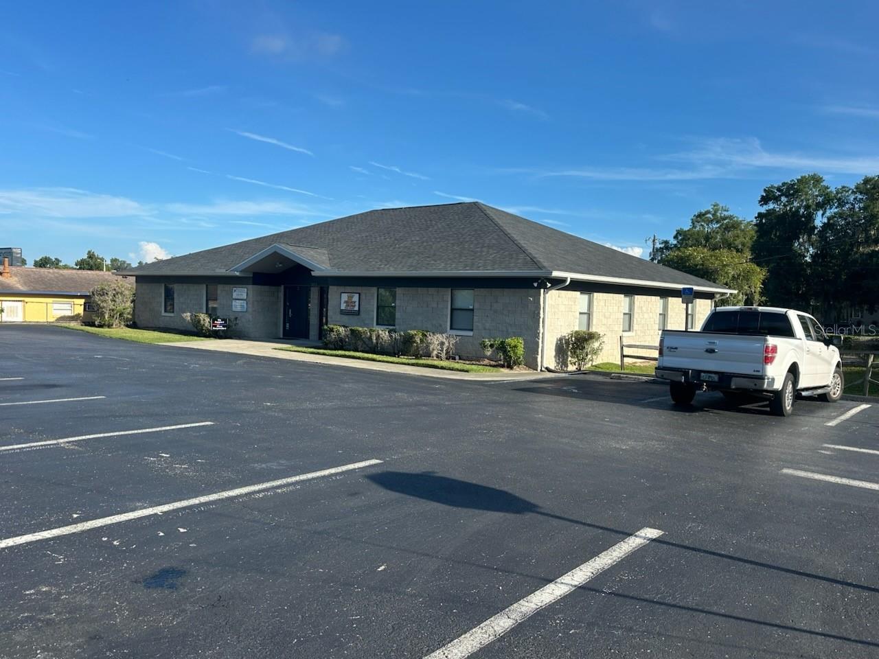 303 8th Street, FL