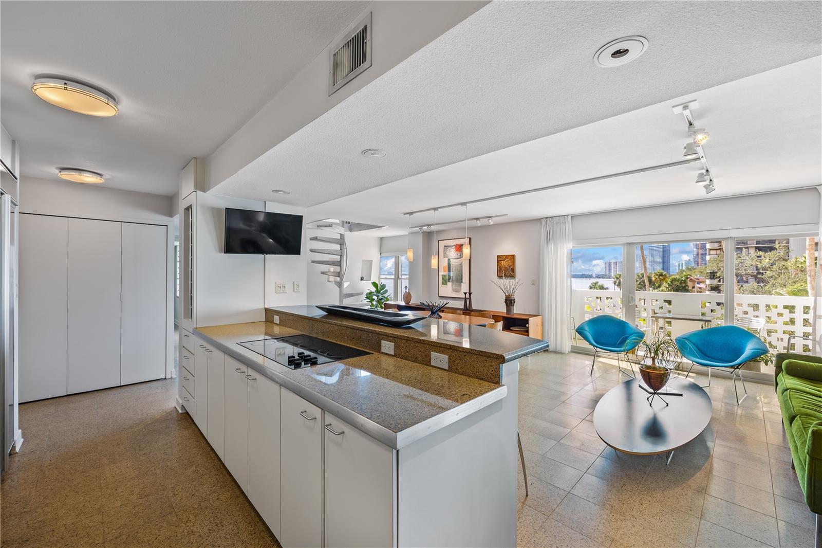 2401 Bayshore Boulevard, FL