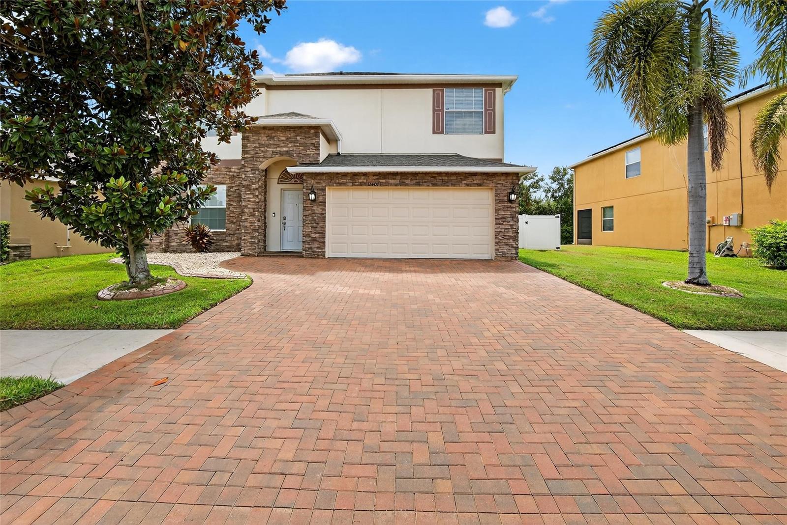 12407 Gilmerton Mist Lane, FL