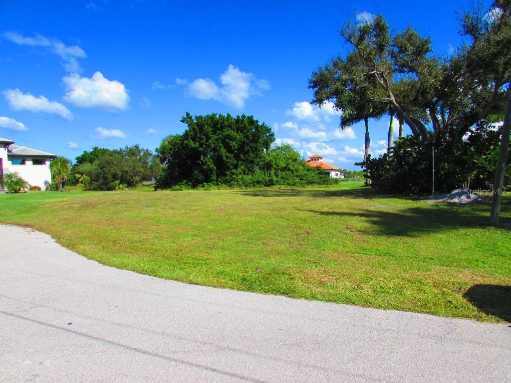 17412 Cardenas Lane, FL