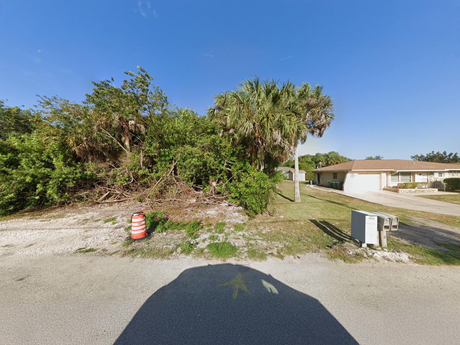 18425 Driggers Avenue, FL