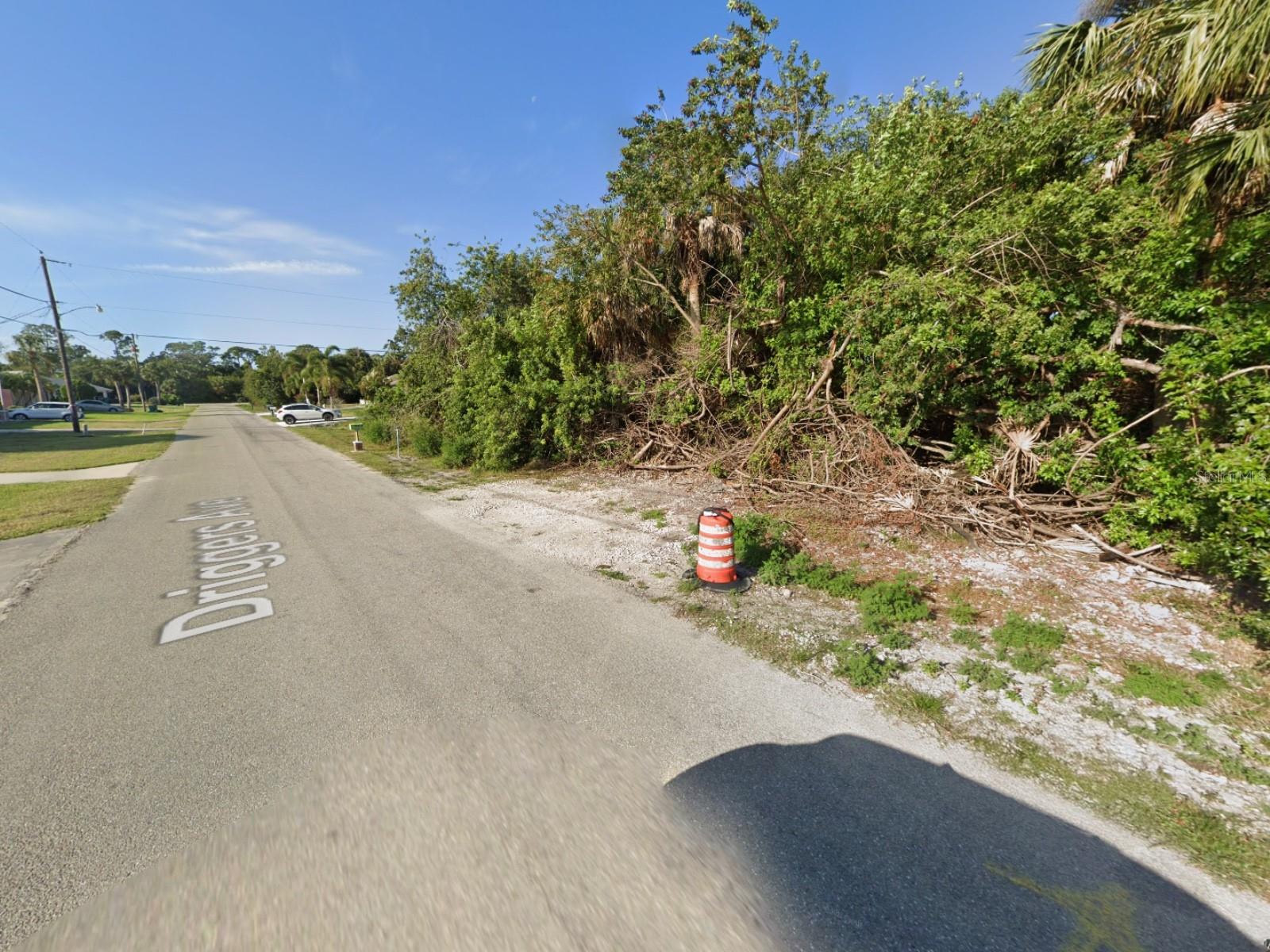 18425 Driggers Avenue, FL