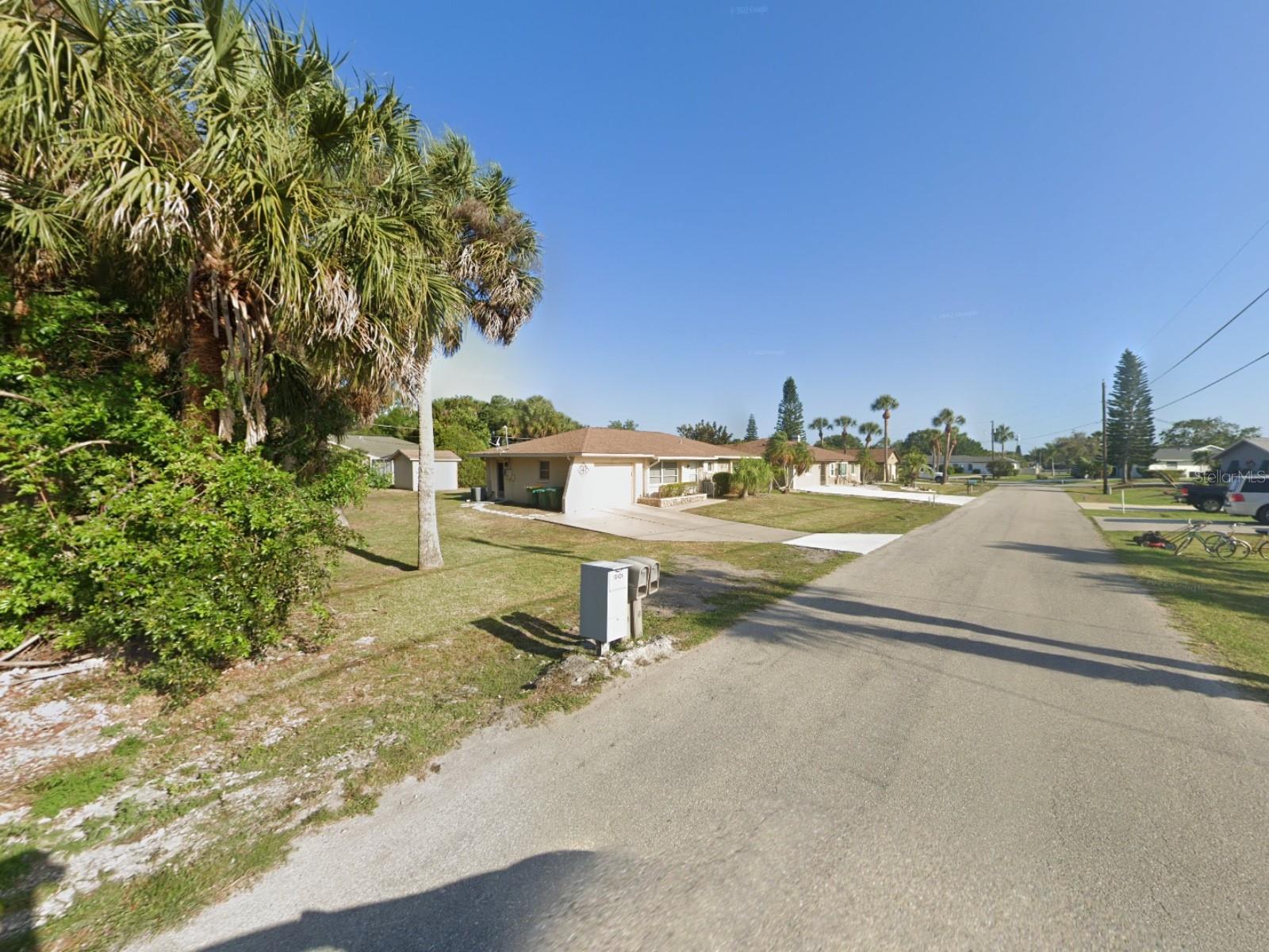 18425 Driggers Avenue, FL