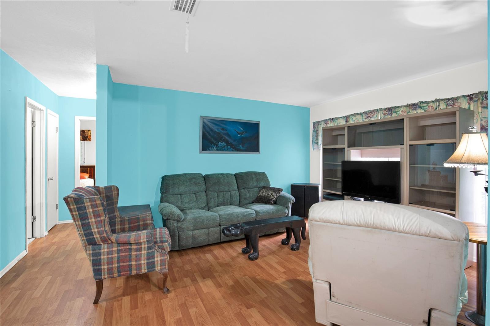 104 Ludwig Avenue, FL