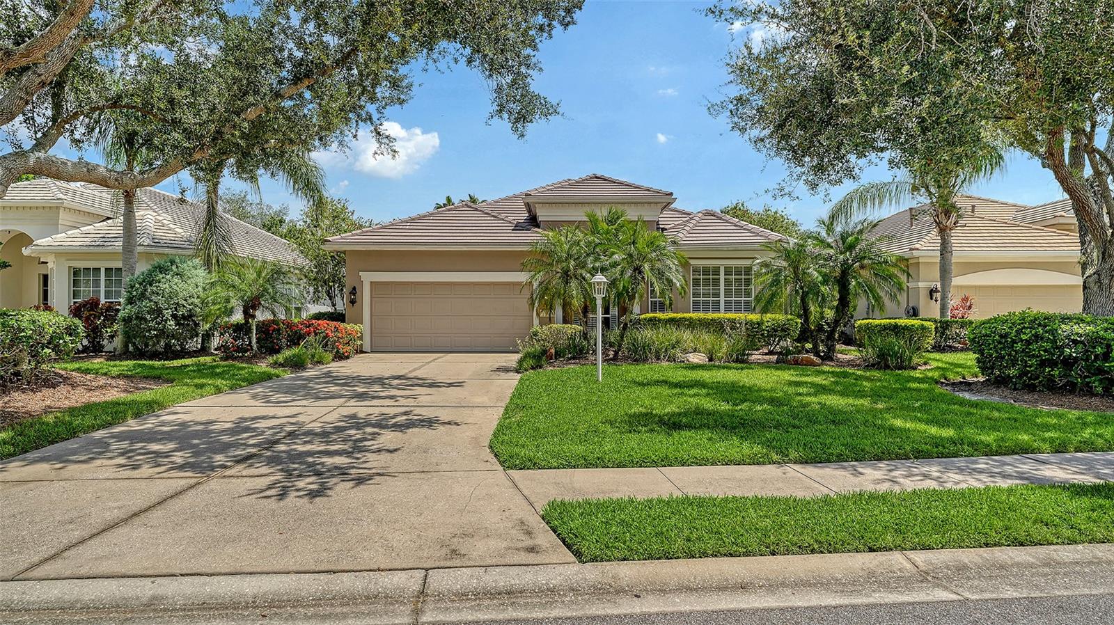 6909 Lennox Place, FL