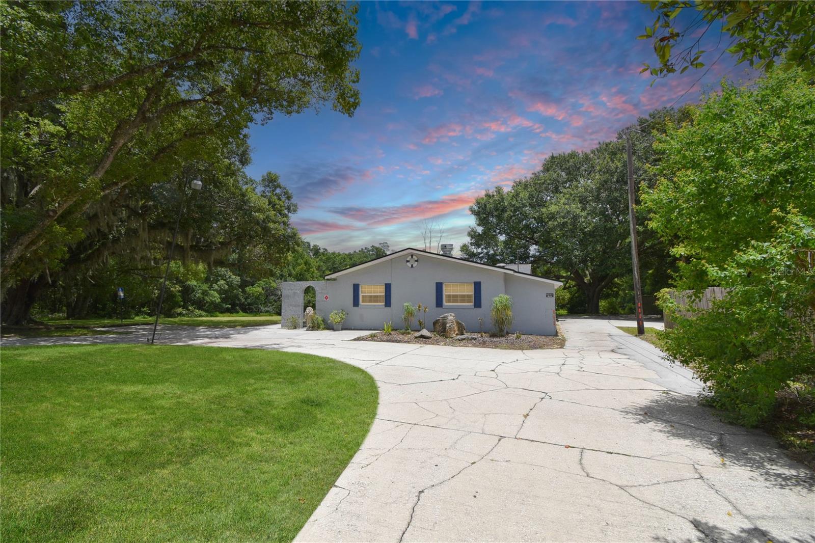 2706 Old Moultrie Road, FL