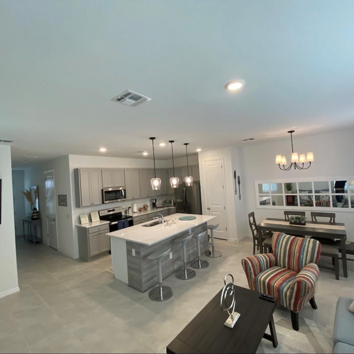 1546 Discovery Street, FL