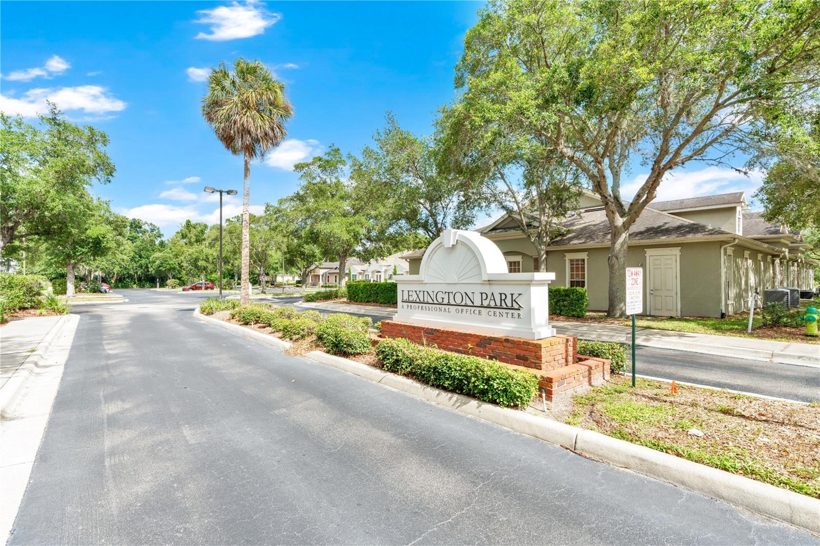 1300 Lexington Green Lane, FL