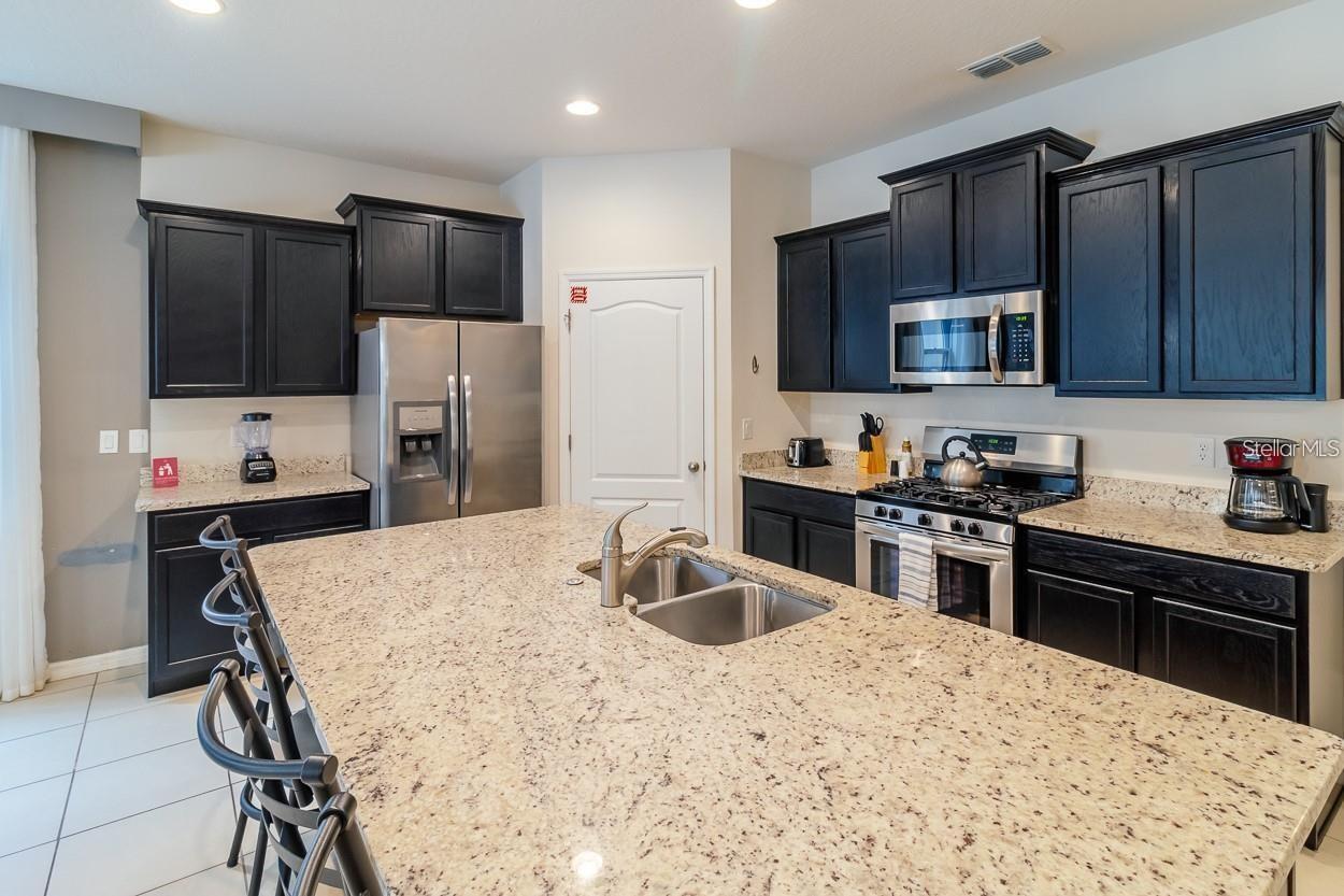 6047 Broad Oak Drive, FL