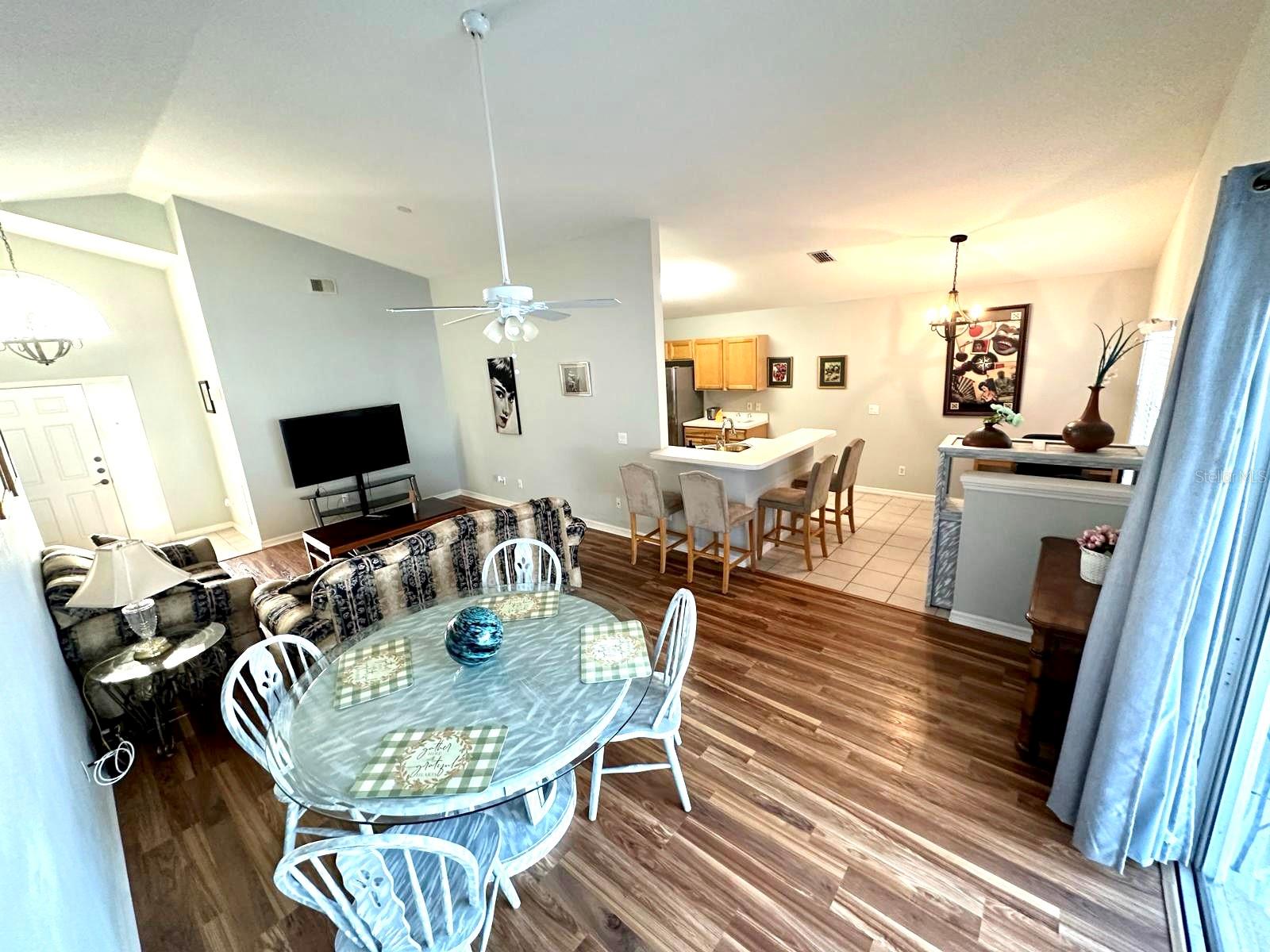 612 Troon Circle, FL