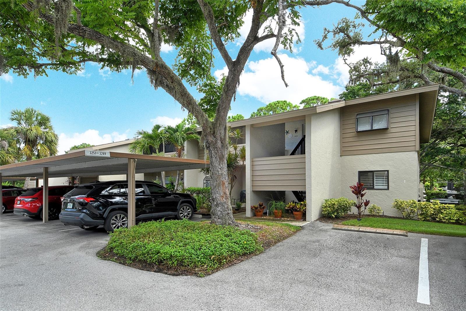 3269 Cross Creek Drive, FL