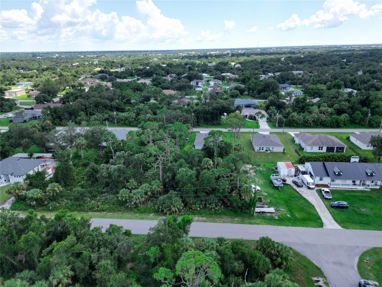 Leesburg Avenue, FL