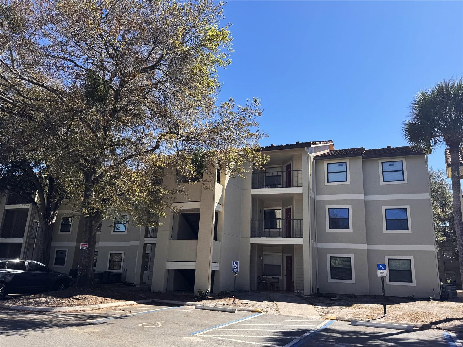 3028 Parkway Boulevard, FL