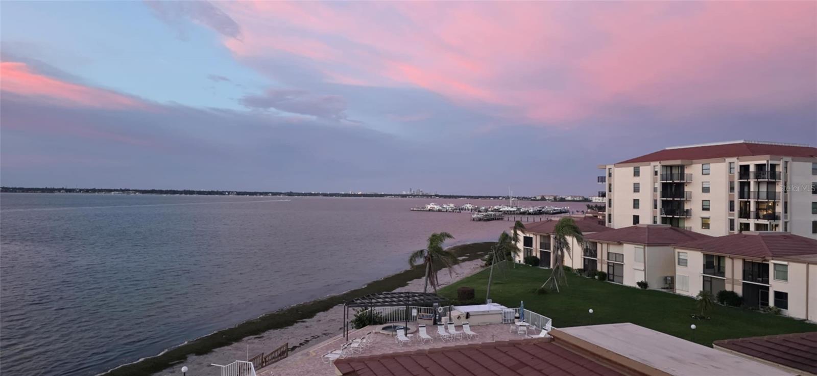 6177 Sun Boulevard, FL