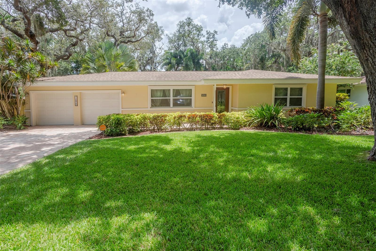 1696 Velma Drive, FL