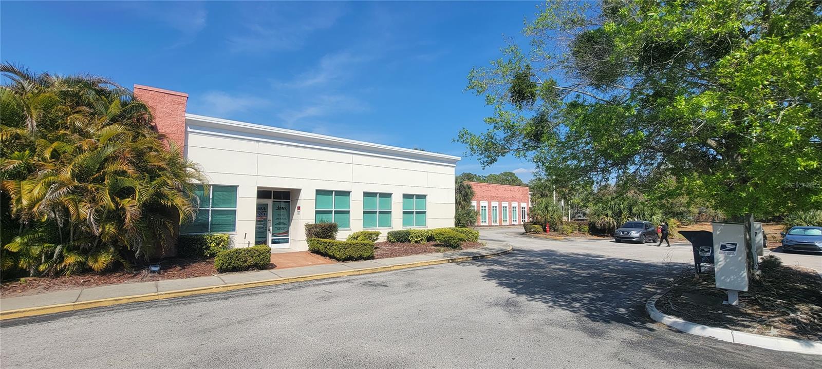 1277 Semoran Blvd, FL