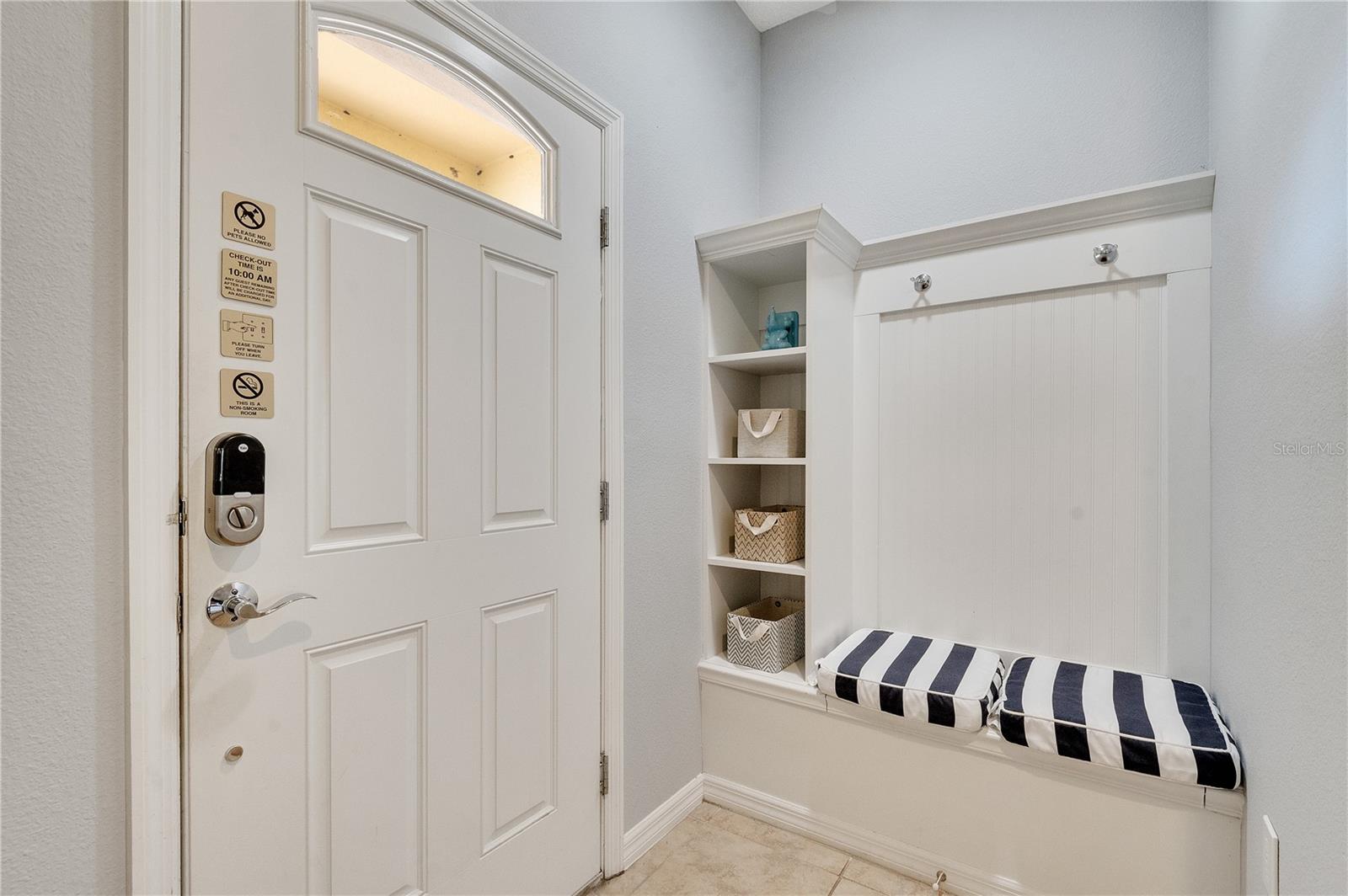 8827 Geneve Court, FL