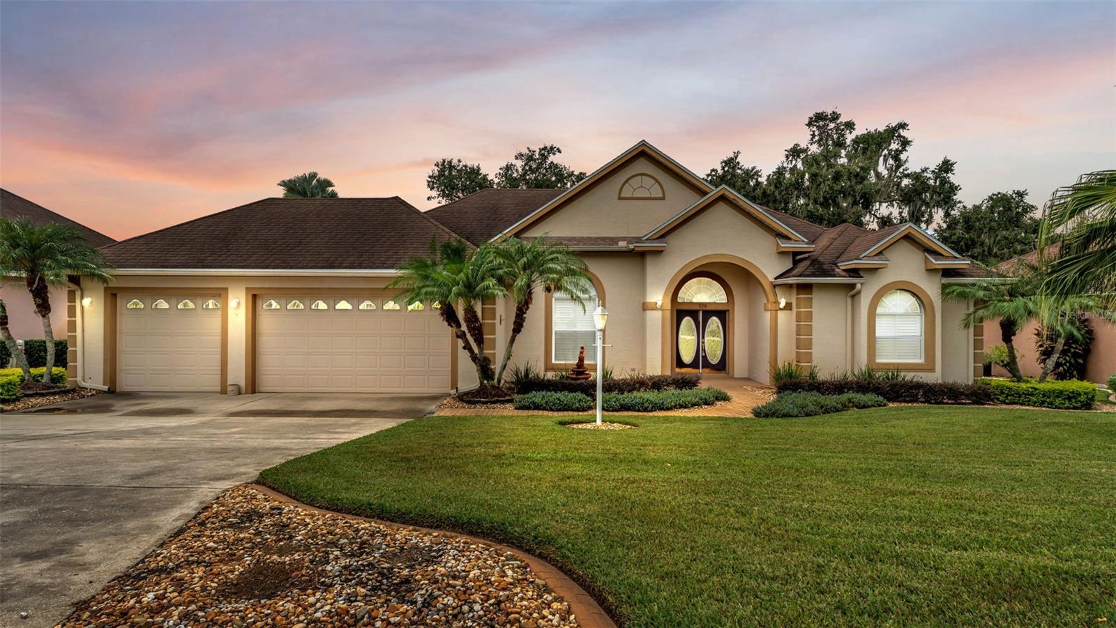 226 Ruby Lake Lane, FL