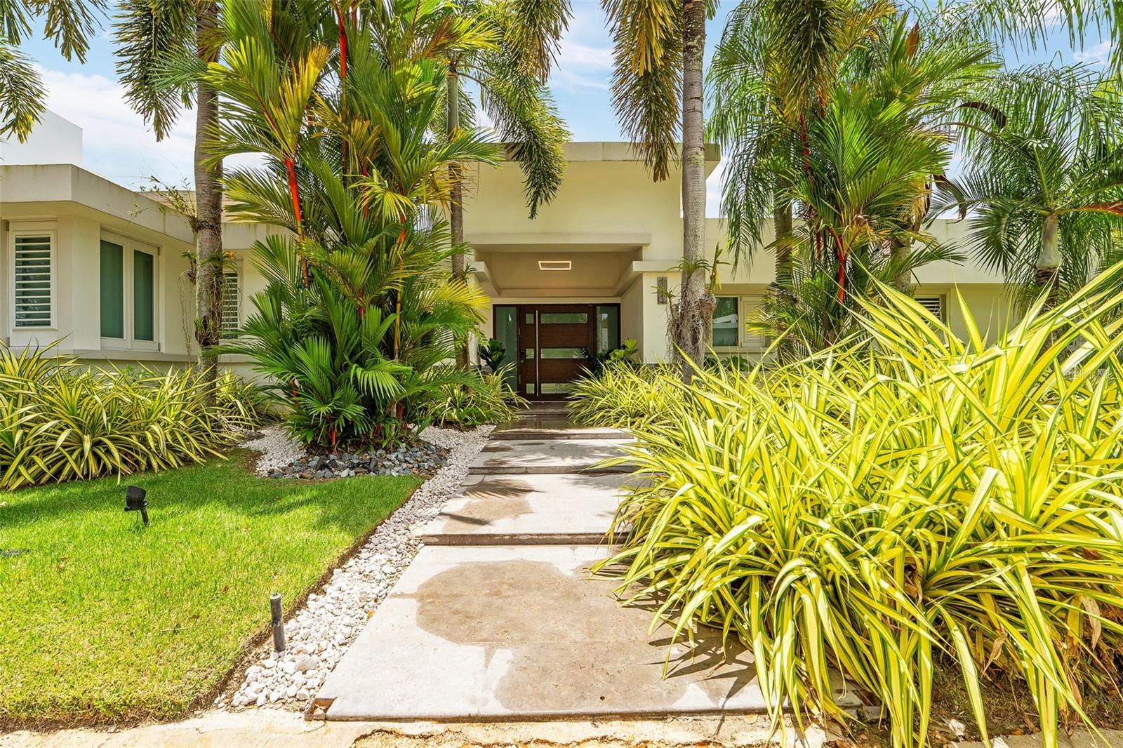 154 Calle Violeta, PR