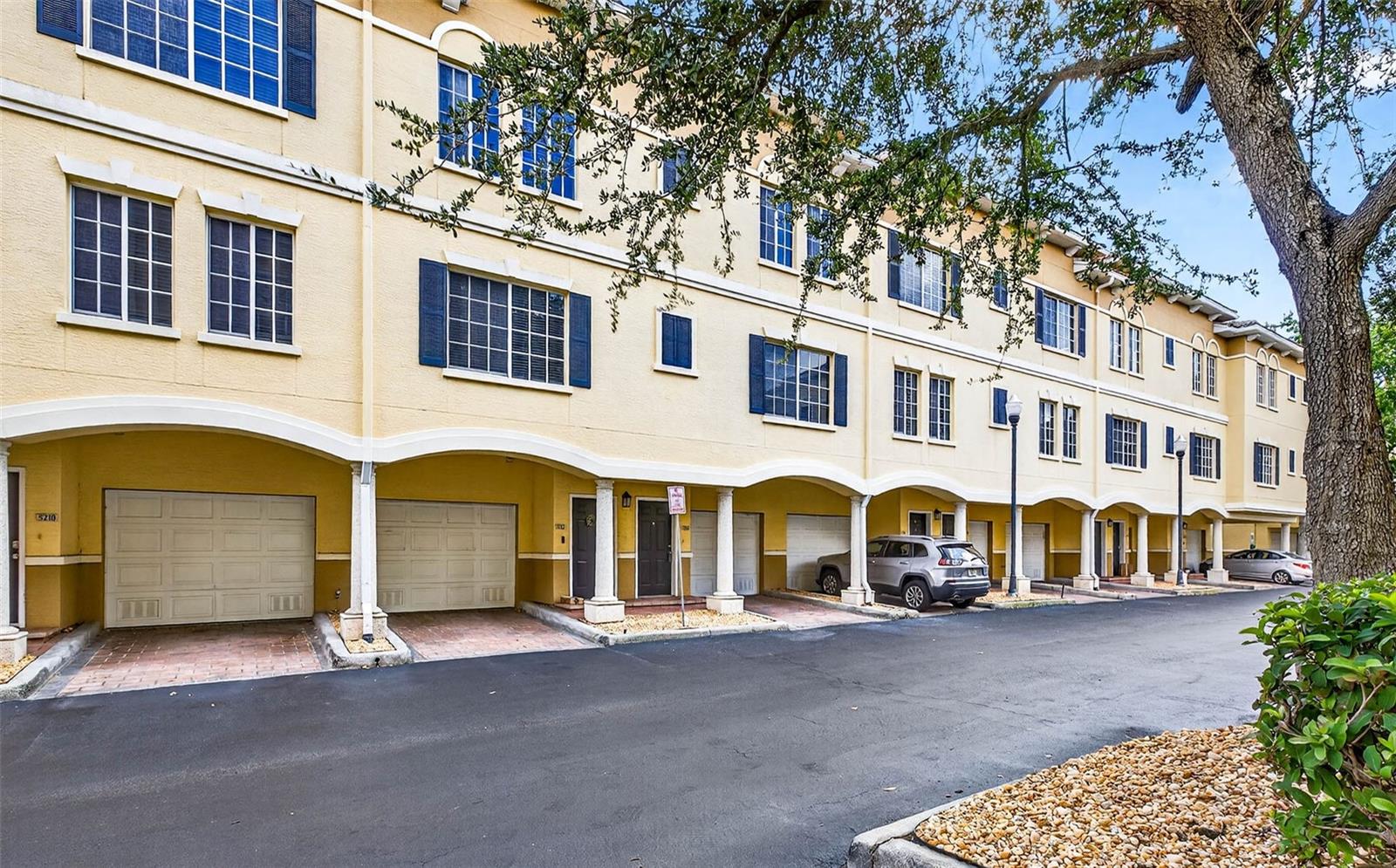 5214 Hampton Beach Place, FL
