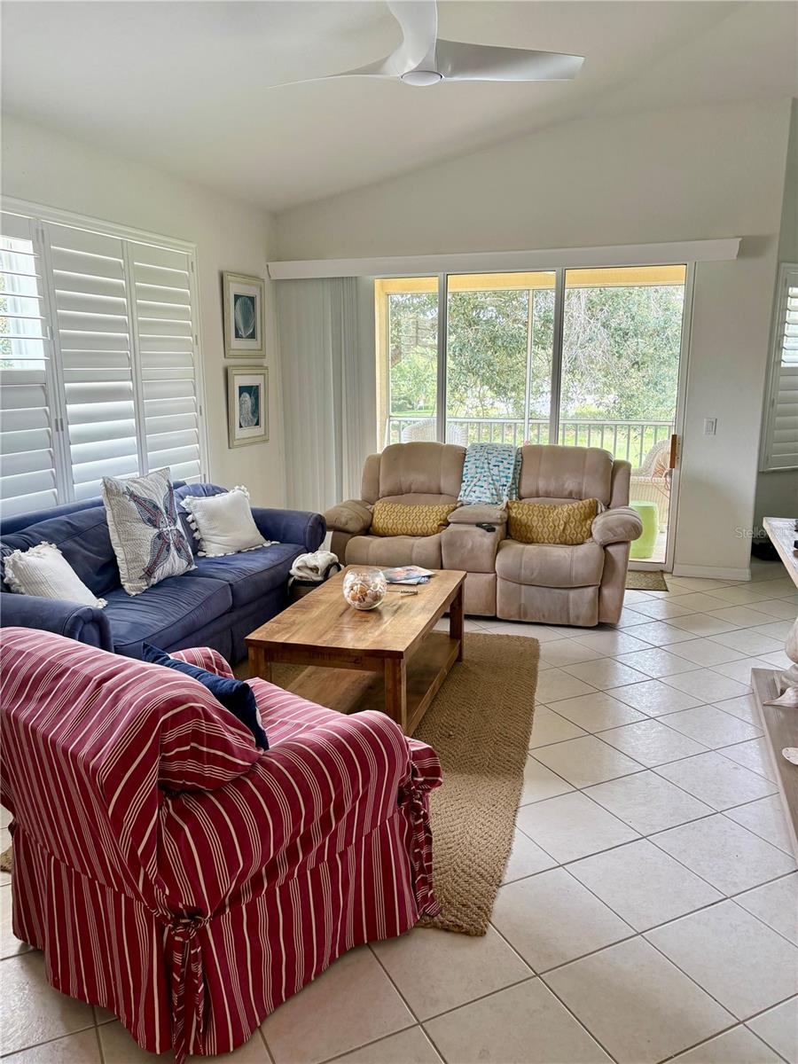 703 Casa Del Lago Way, FL