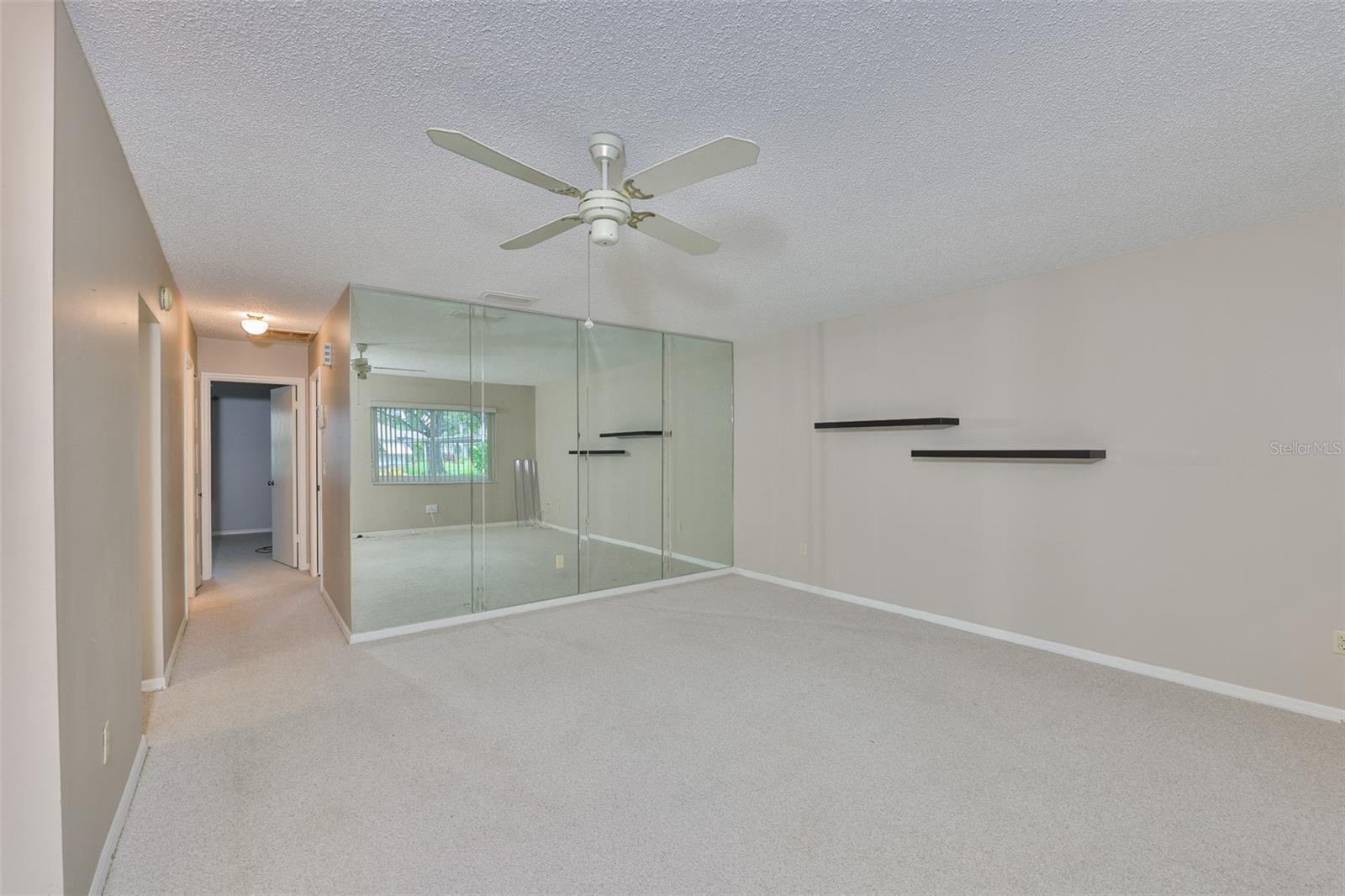 2206 Horsham Place, FL