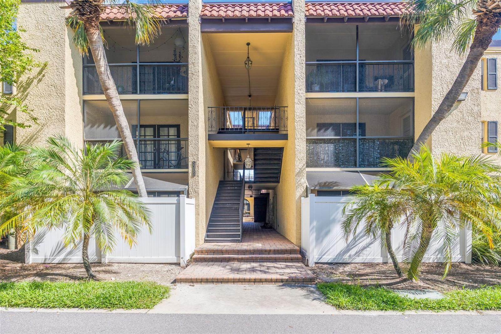 5305 San Sebastian Court, FL