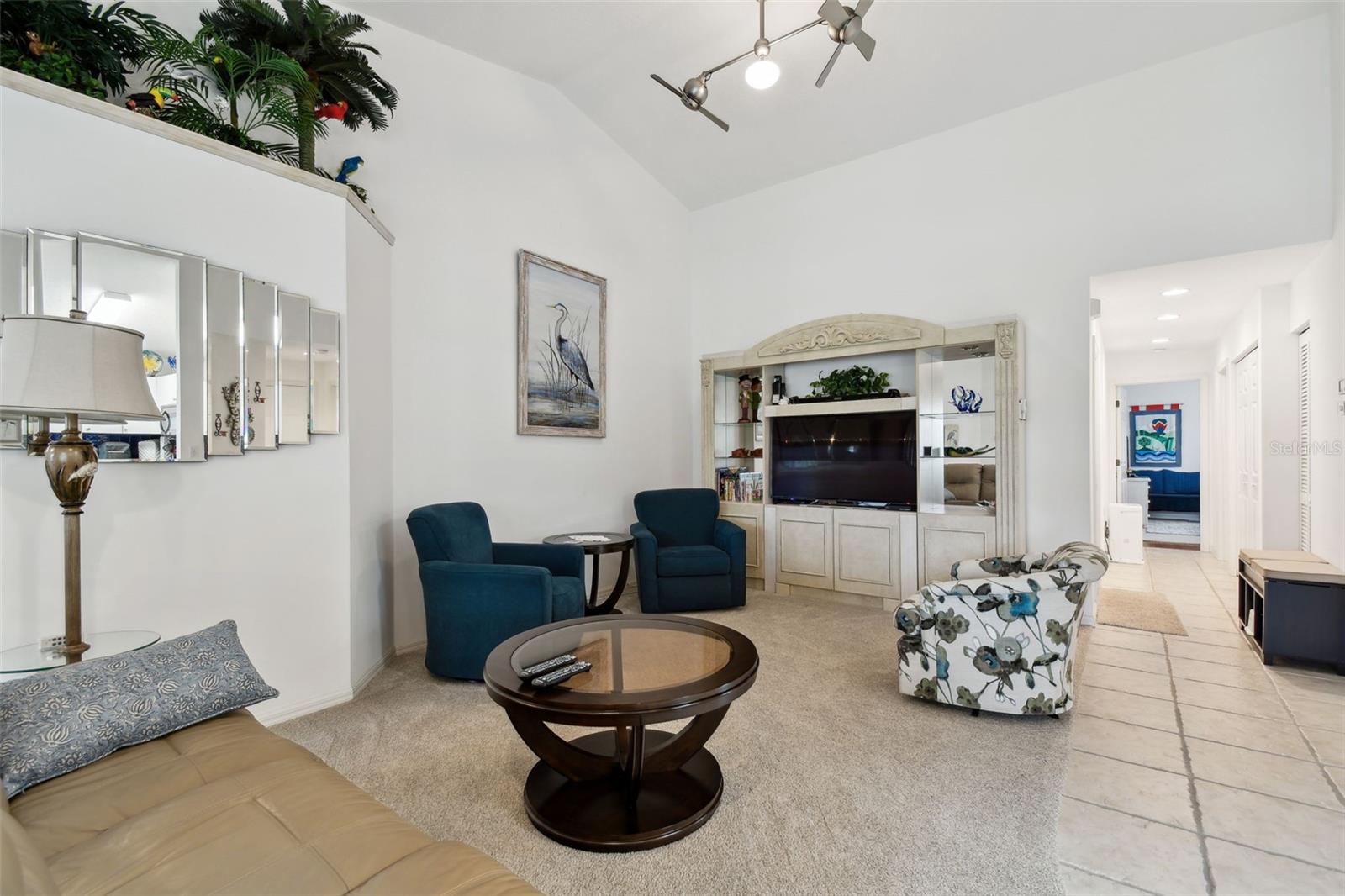 2906 Captains Court, FL