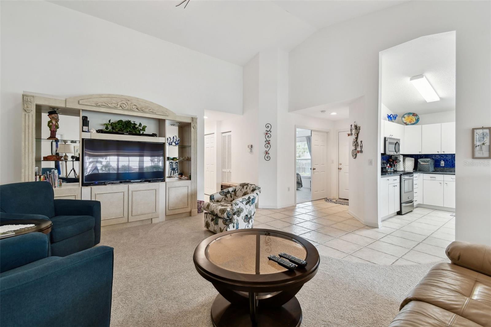2906 Captains Court, FL