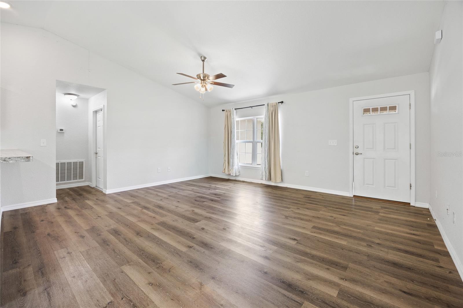 167 Oak Circle, FL