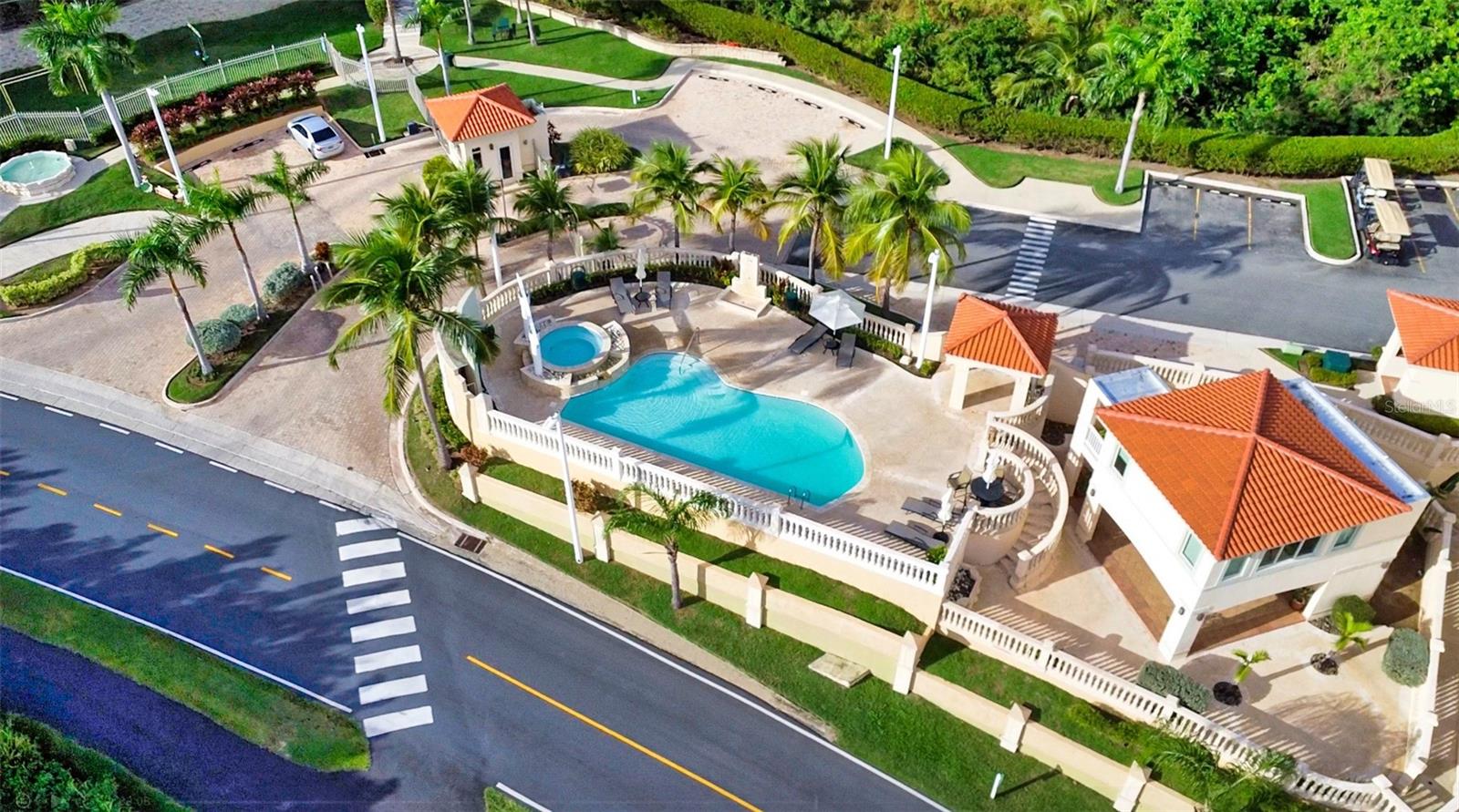 285 Palmas Inn Way Corner, PR