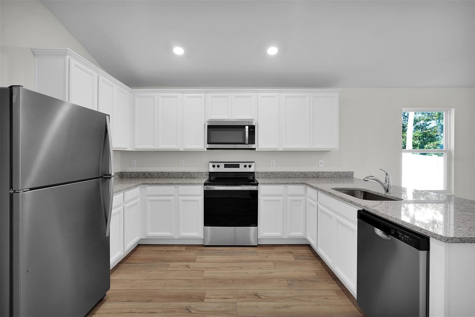 69 Riviere Lane, FL