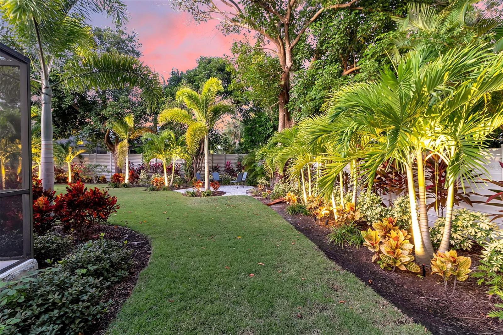1621 Pine Bay Drive, FL