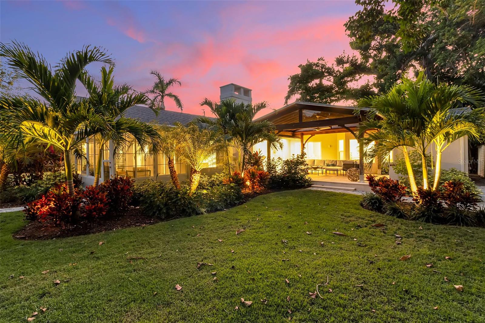 1621 Pine Bay Drive, FL
