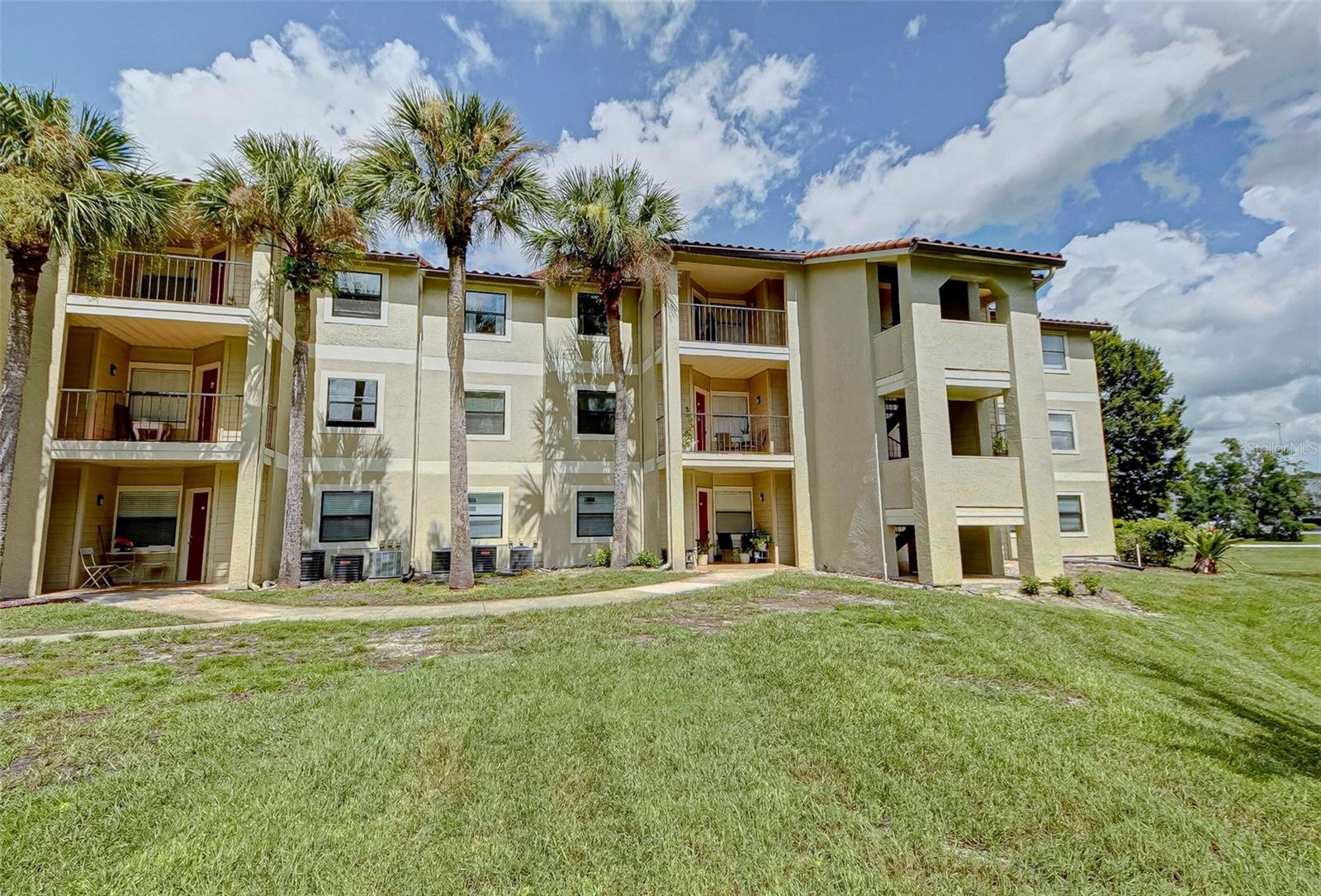 3038 Parkway Boulevard, FL