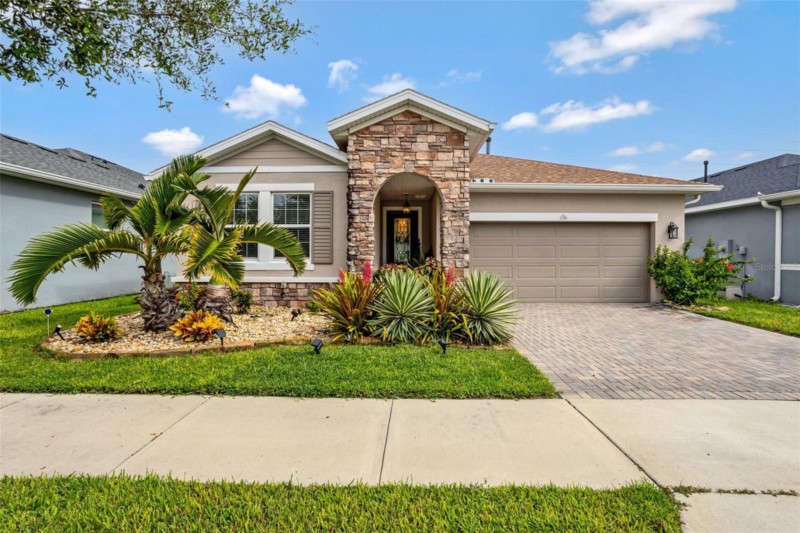 176 Silver Maple Road, FL