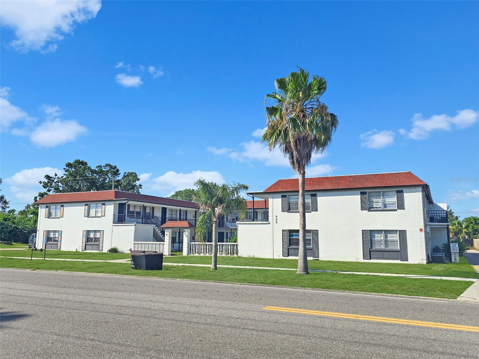 955 Knox Mcrae Drive, FL